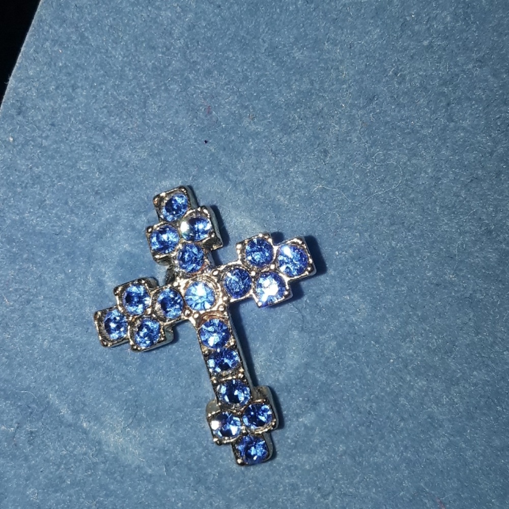 Avon pin